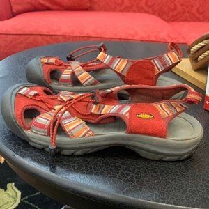 Keen Women's Shoe Sandal Size 8.5 M Style Venice H2 Stripe Trail Hiking